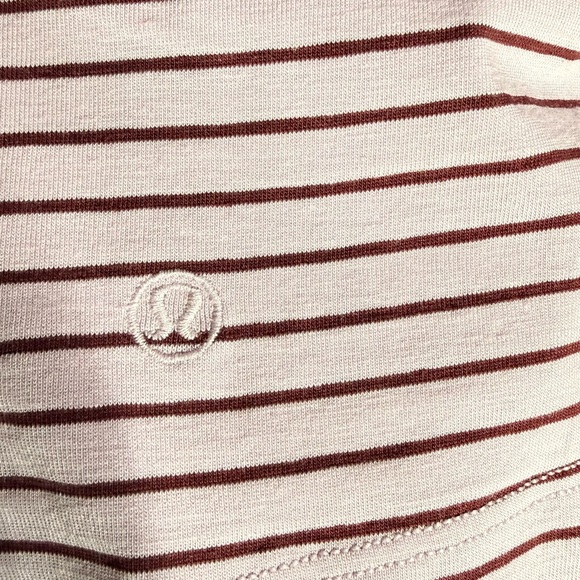 Lululemon Striped Tee Purple Size 4 - Picture 4 of 7